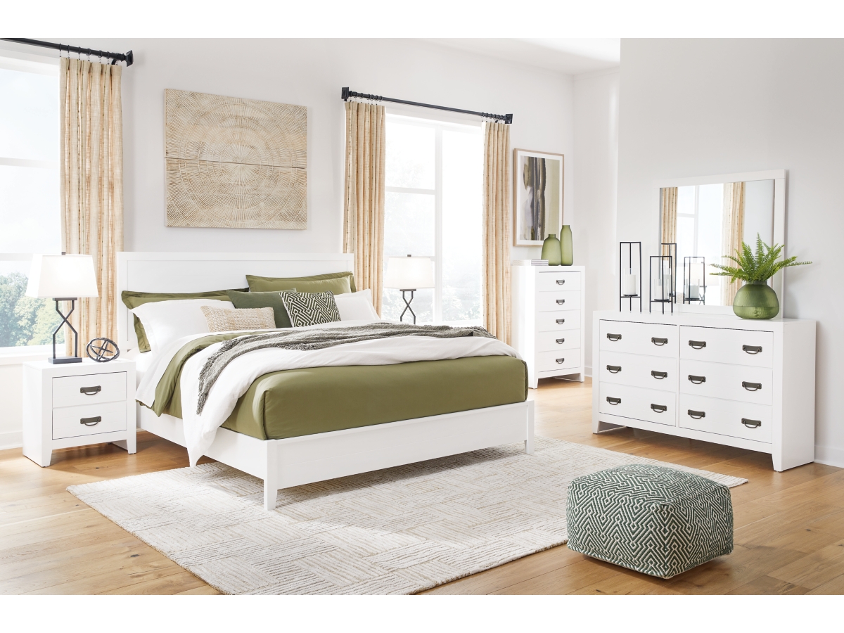 Binterglen Queen Panel Bed