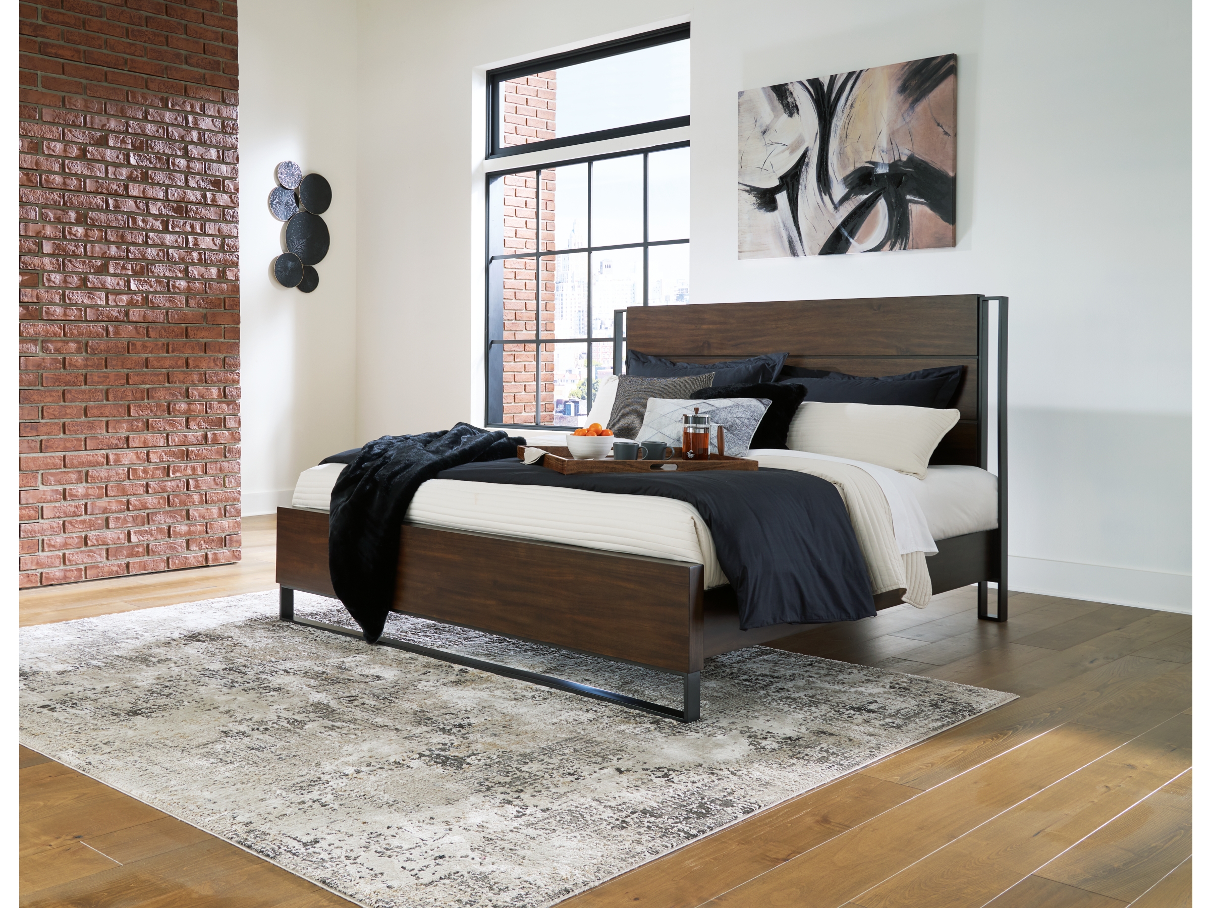 Zumbado Queen Panel Bed