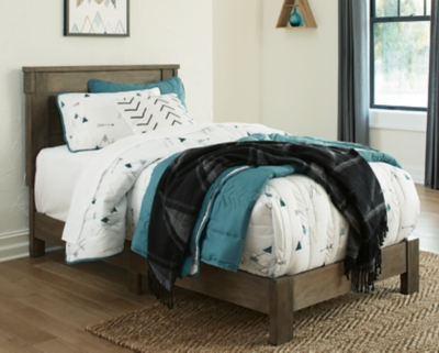 Shamryn Twin Panel Bed