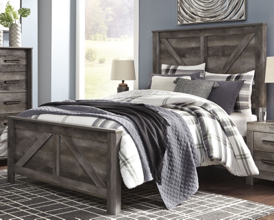 Wynnlow Queen Crossbuck Panel Bed, Gray