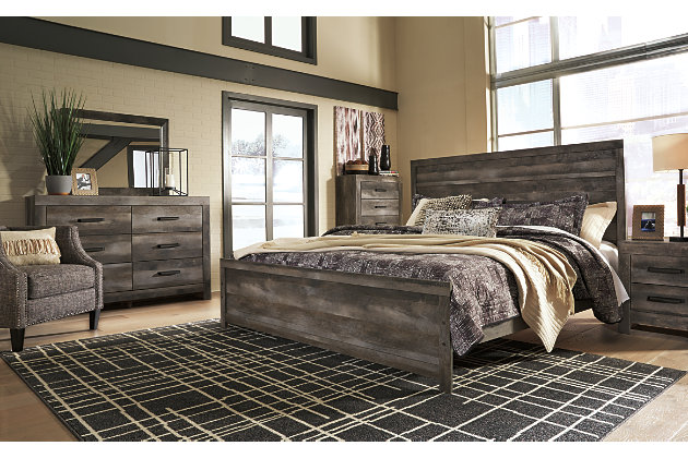 The Wynnlow king panel bed is sure to win your heart with its daring, designer take on modern rustic. The bed’s crisp, clean and minimalist-chic profile is enriched with a striking replicated oak grain with thick plank styling and a weathered gray finish for that much more authentic character. Mattress and foundation/box spring available, sold separately.Includes headboard/footboard and rails | Made of engineered wood (MDF/particleboard) and decorative laminate | Rustic gray planked replicated oak grain with authentic touch | Foundation/box spring required, sold separately | Mattress available, sold separately | Assembly required | Estimated Assembly Time: 5 Minutes