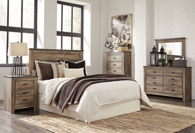 Trinell Queen Panel Headboard