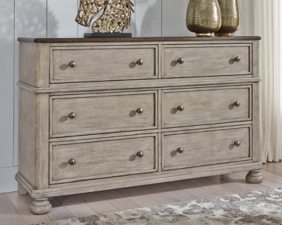 Falkhurst Dresser