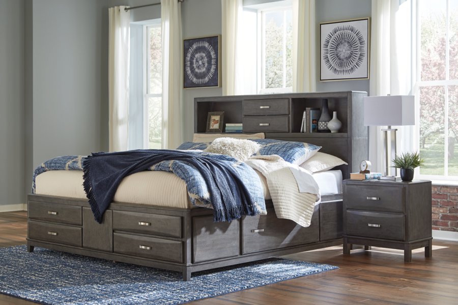 Cama king, cómoda y 2 mesitas de noche Caitbrook - image 11