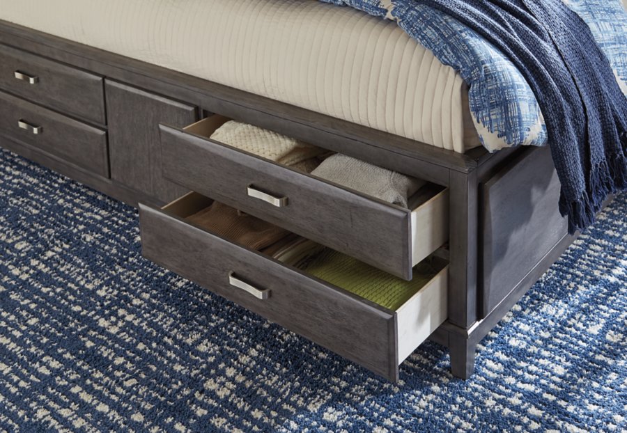 Cama king, cómoda y 2 mesitas de noche Caitbrook - image 12