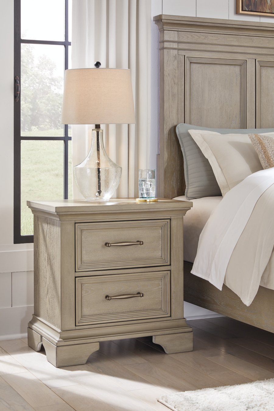 Vallardia Nightstand - image 1