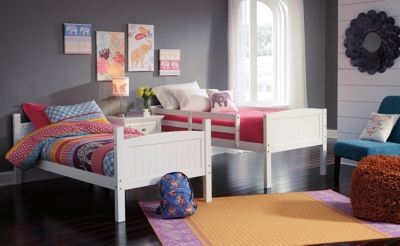 Kaslyn Twin over Twin Bunk Bed