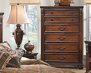 Leahlyn Chest of Drawers, , rollover