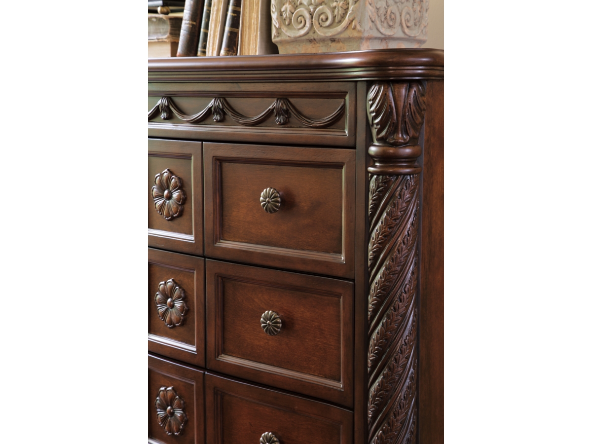 North Shore 5 Drawer Chest of Drawers Ashley