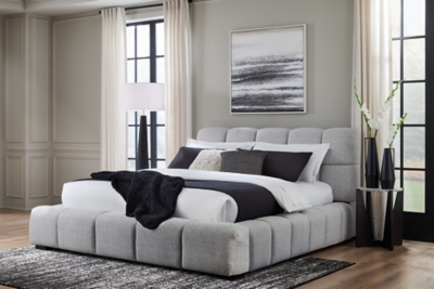 Jesstean Queen Upholstered Bed, Light Gray, rollover