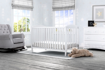 Taylor 4 in outlet 1 crib