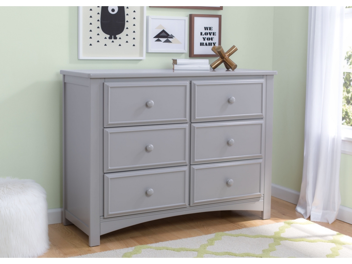 Delta baby dresser sale