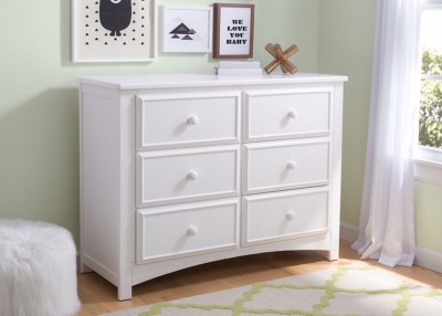 delta baby dresser