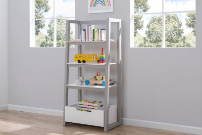 B600000314 Delta Children Gateway Ladder Shelf, White/Gray sku B600000314