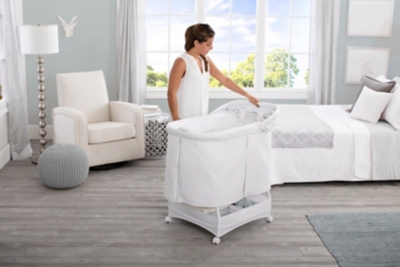 simmons auto glide bassinet