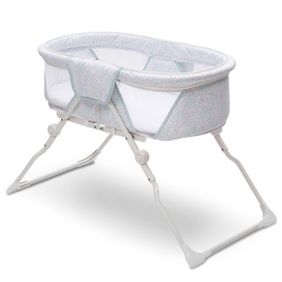 delta bassinet assembly