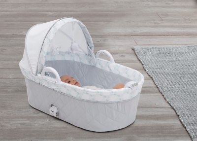 delta moses bassinet