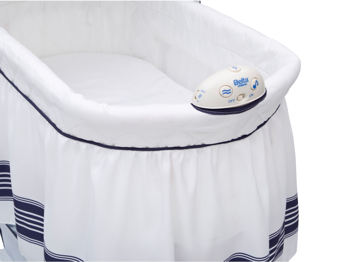 Delta children gliding bassinet on sale