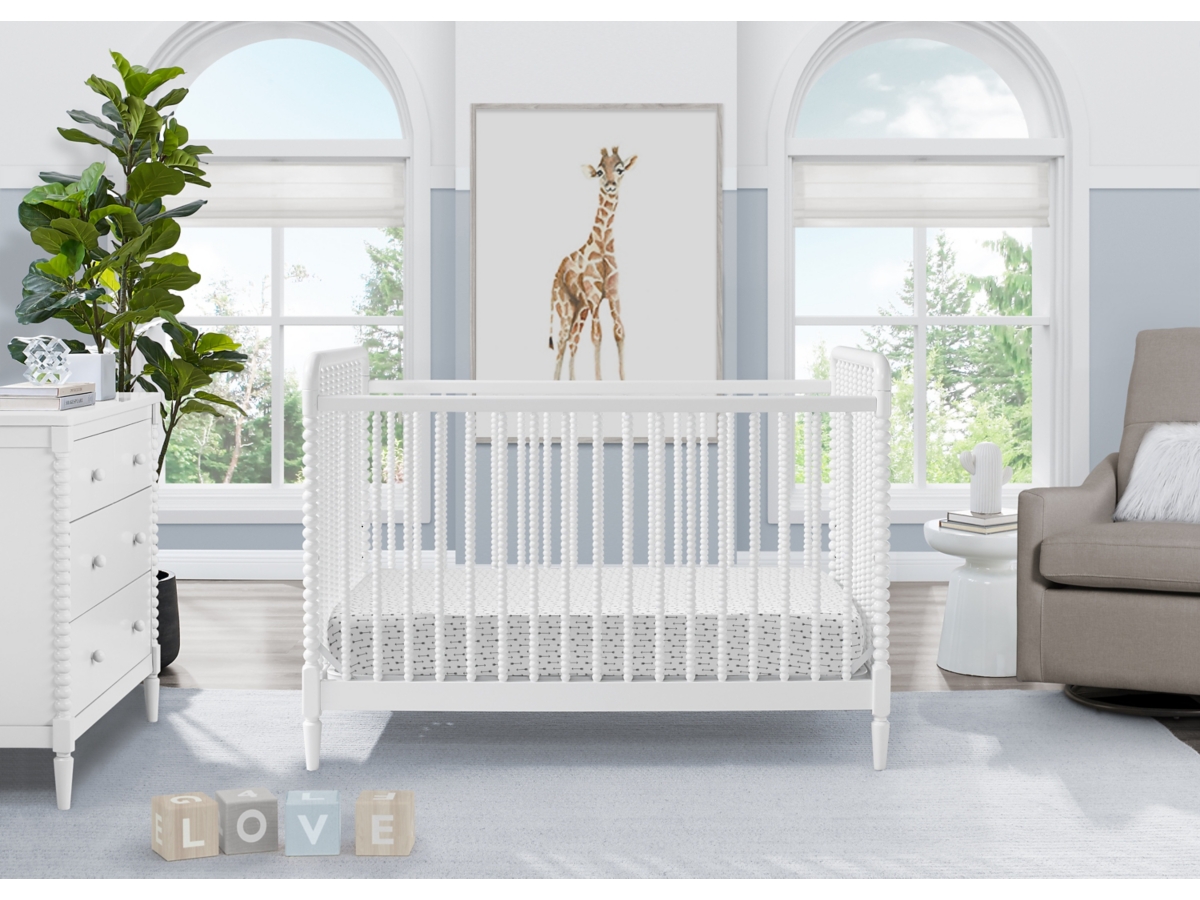 Delta Children Saint 4 in 1 Convertible Crib Ashley