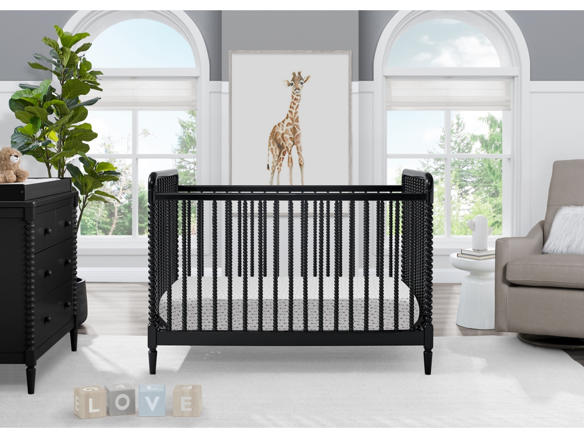 Delta Children Saint 4 in 1 Convertible Crib Ashley