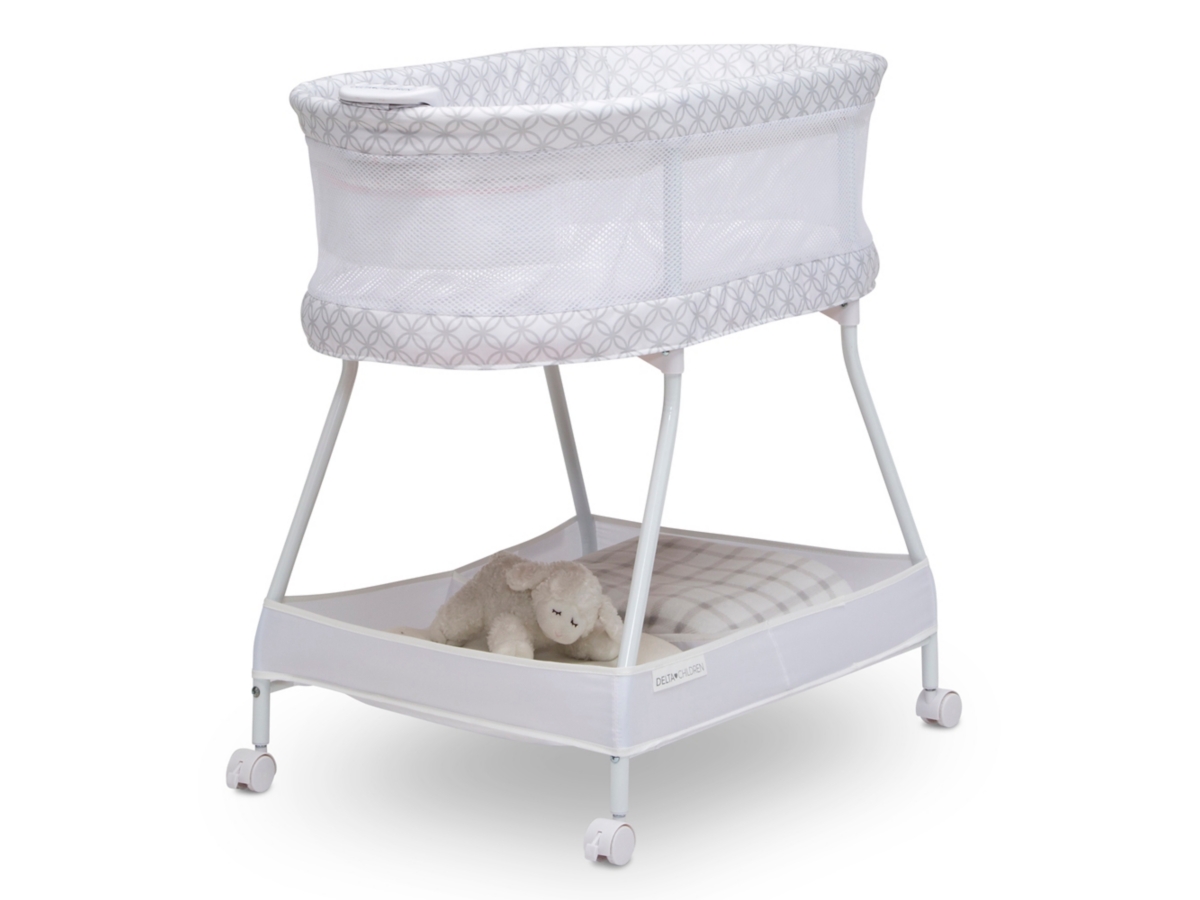 Delta children bassinet cover hotsell