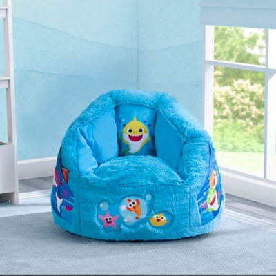 Grommen Schoolonderwijs Heup Delta Children Baby Shark Cozee Fluffy Chair, Toddler Size | Ashley