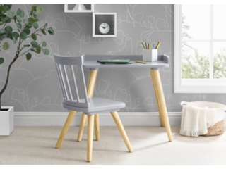 Delta Children Essex Desk and Chair Set