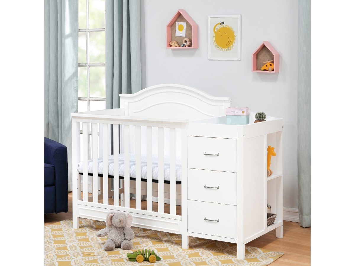 Davinci Charlie 4-in-1 Convertible Mini Crib & Changer