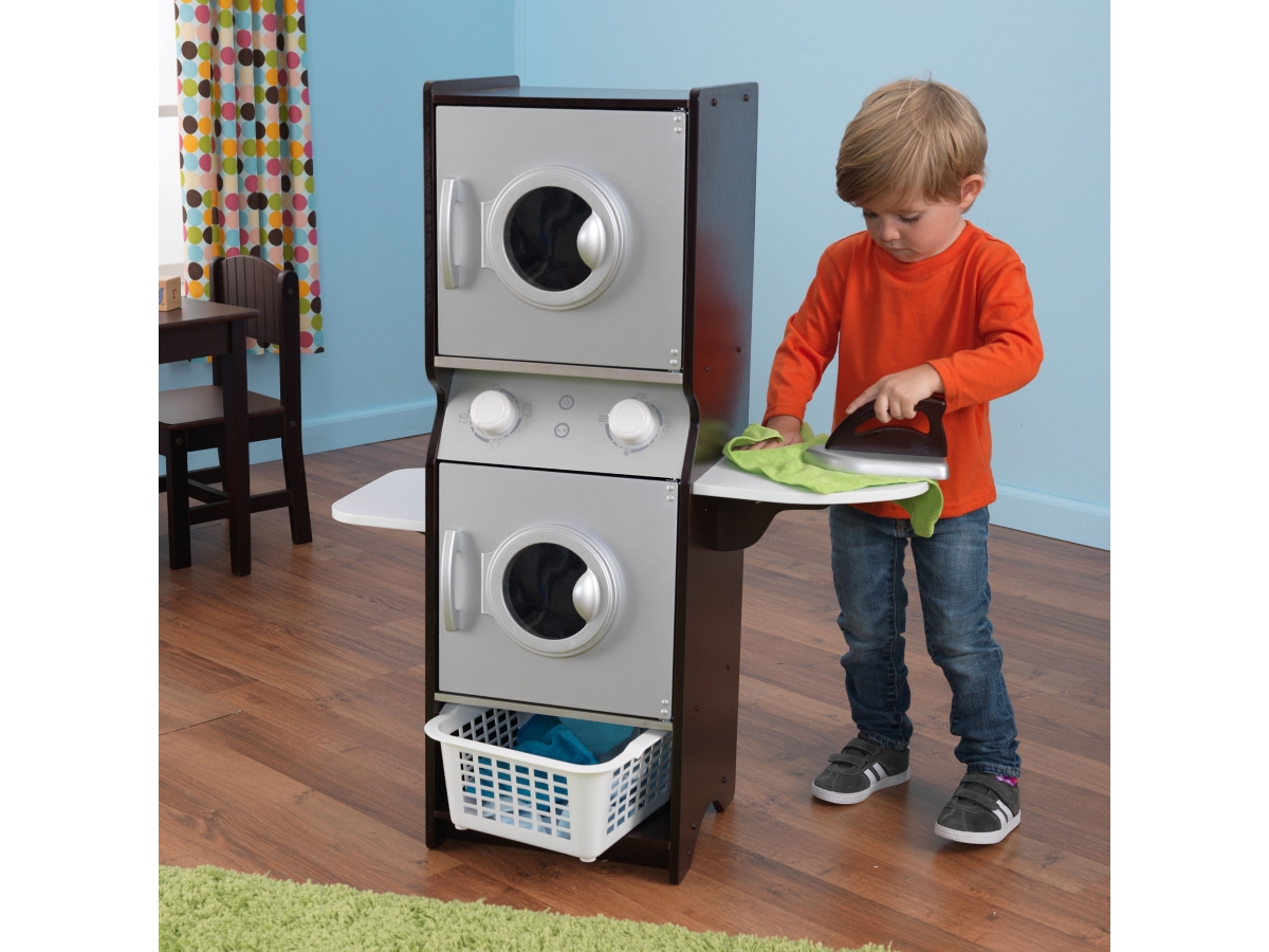 Wooden play sale washer and dryer