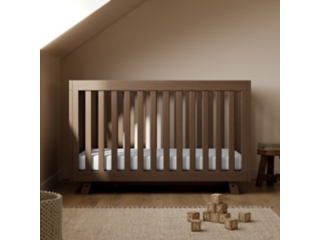 Storkcraft Beckett 3-in-1 Convertible Crib