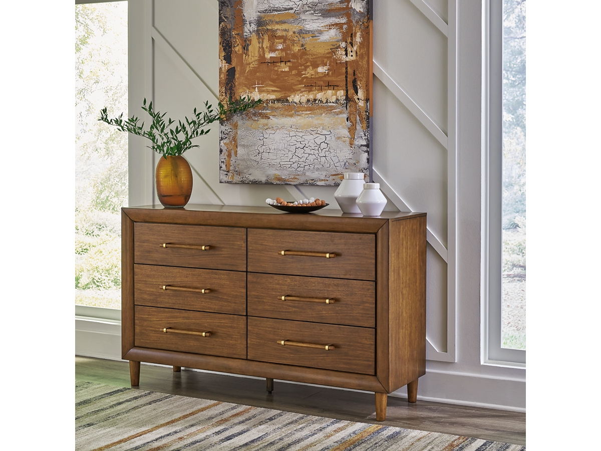 Lyncott Dresser - Brown Lyncott Dresser - Brown