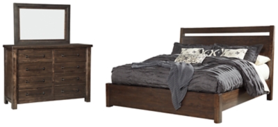 Starmore Queen Panel Bed with Mirrored Dresser