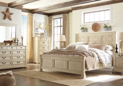 Bolanburg Queen Bed with 2 Nightstands | Ashley
