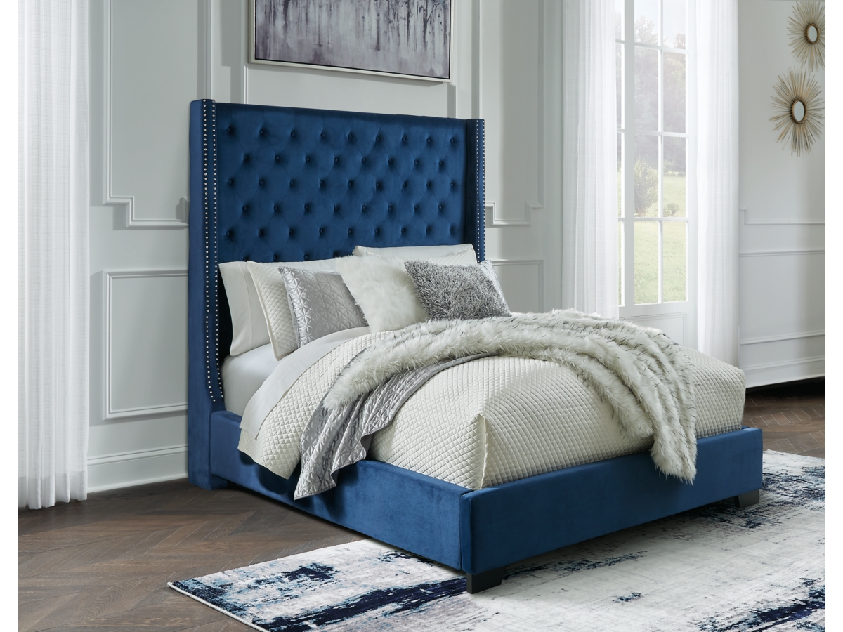 Coralayne Queen Velvet Upholstered Bed with Faux Diamond Tufting