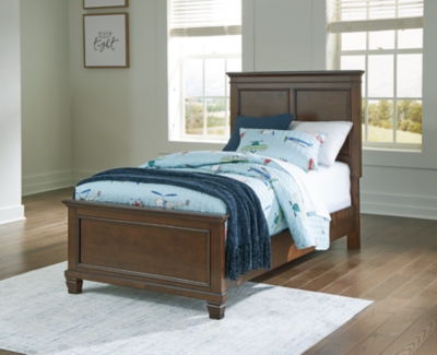 Danabrin Twin Panel Bed, Brown