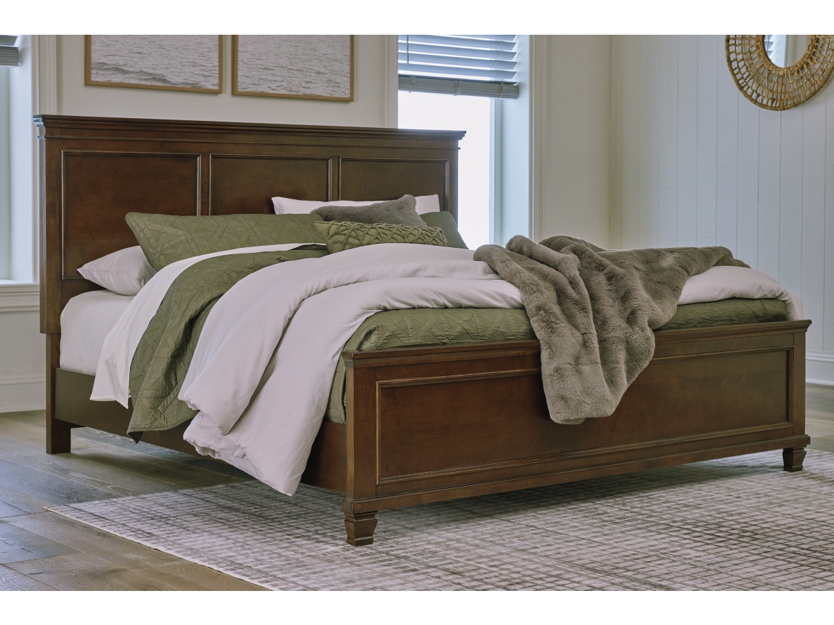 Danabrin Panel Bed - Brown Danabrin Panel Bed - Brown