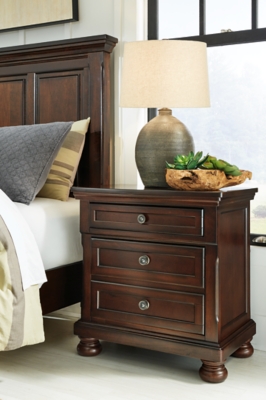 Ashley furniture deals 3 drawer nightstand