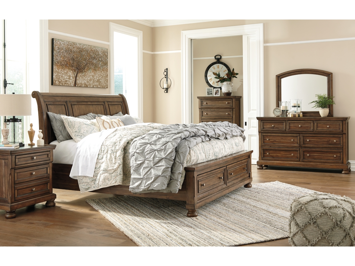 Flynnter 7 Drawer Dresser and Mirror Ashley