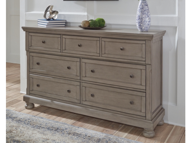 Lettner 7 Drawer Dresser | Ashley