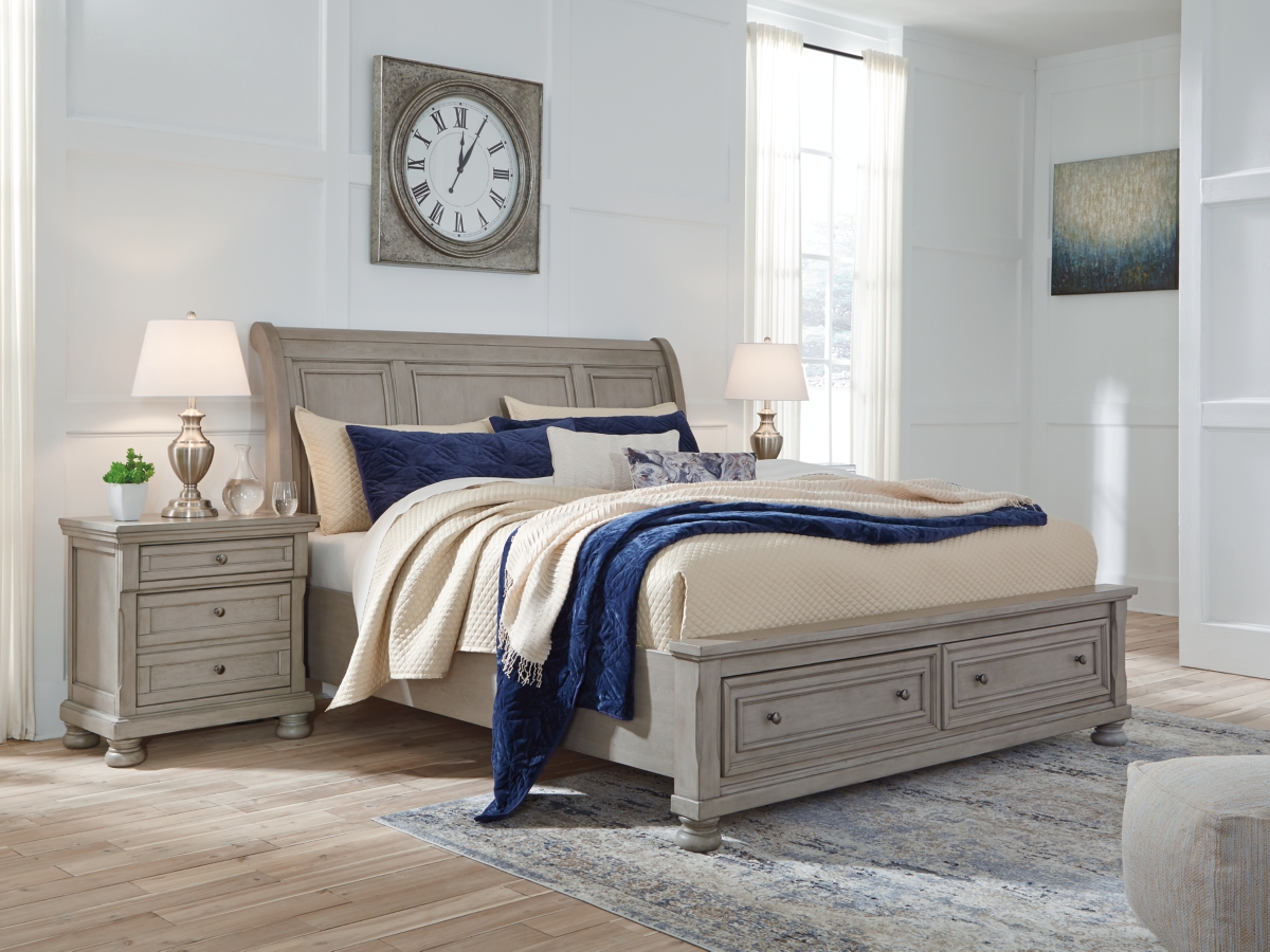 Ashley lettner store sleigh bed