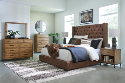 Steenlage Queen Upholstered Bed, Brown, large