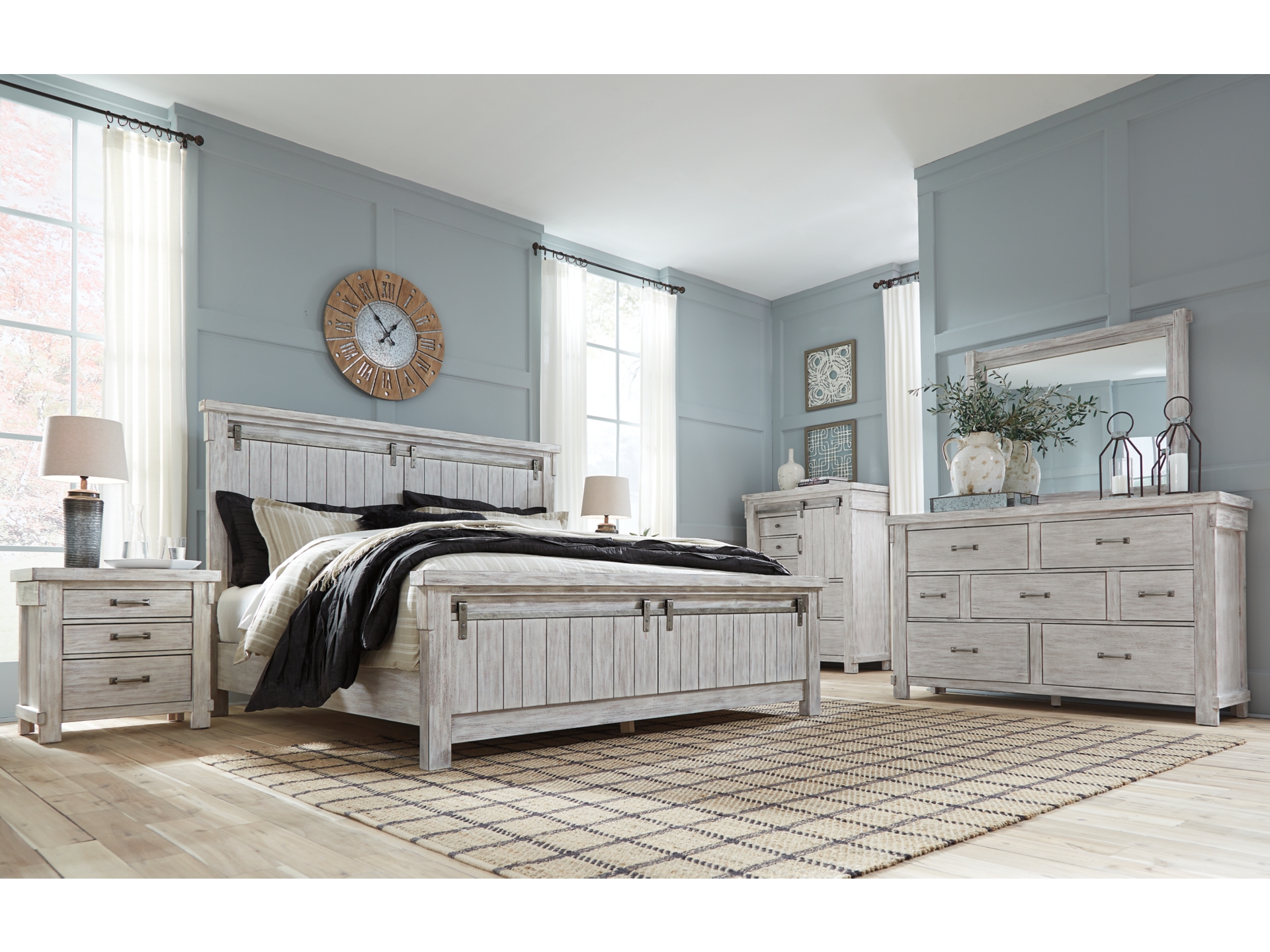 Brashland Queen Panel Bed set