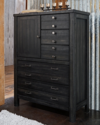 Large gentleman's deals chest of drawers