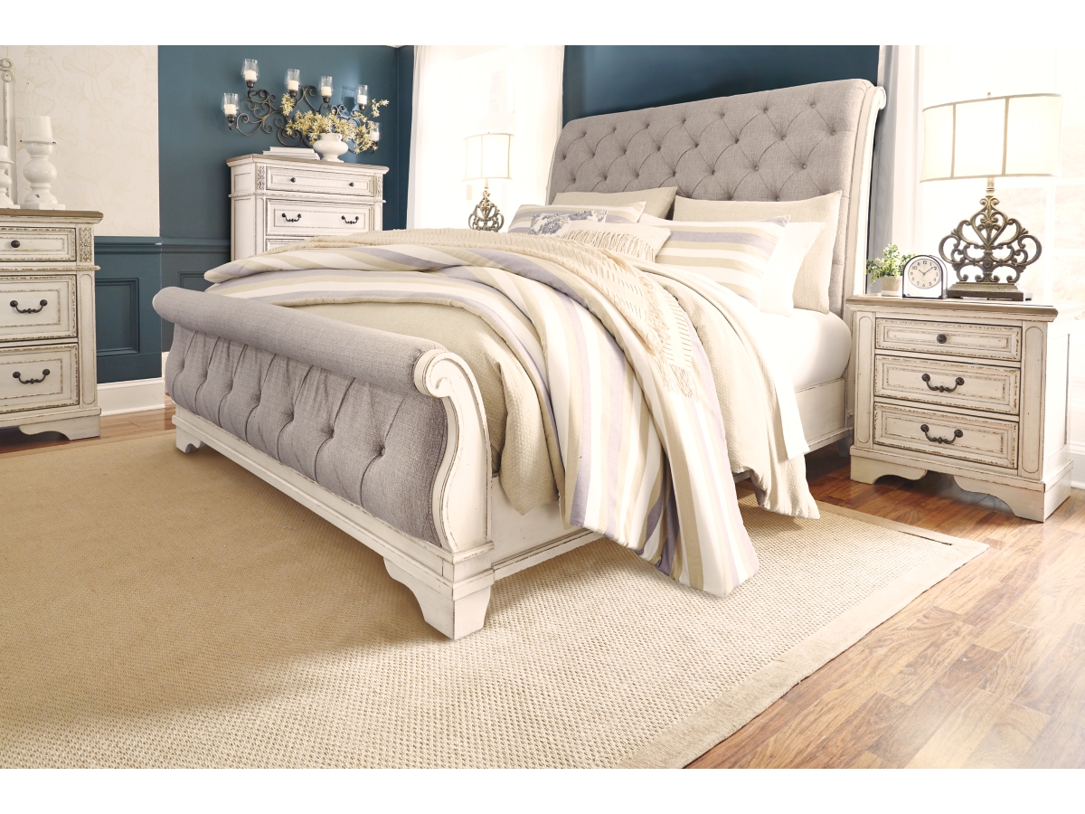 Ashley furniture store realyn sleigh bed