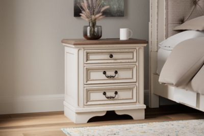 B743-93 Realyn 27 3 Drawer Charging Nightstand, Two-tone sku B743-93