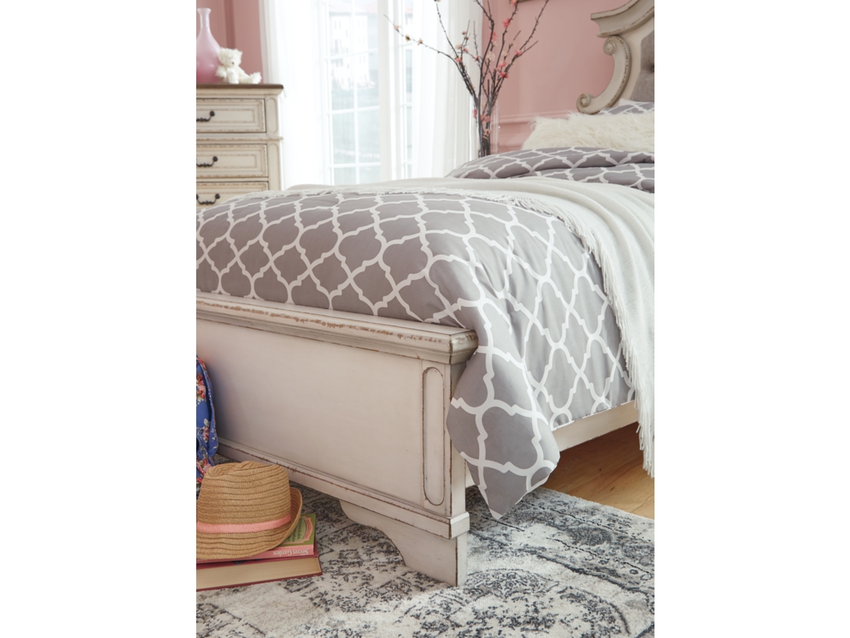 Realyn california king upholstered panel deals bed