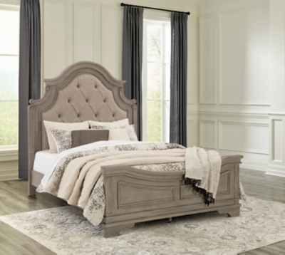 Lodenbay Queen Upholstered Panel Bed, Antique Gray