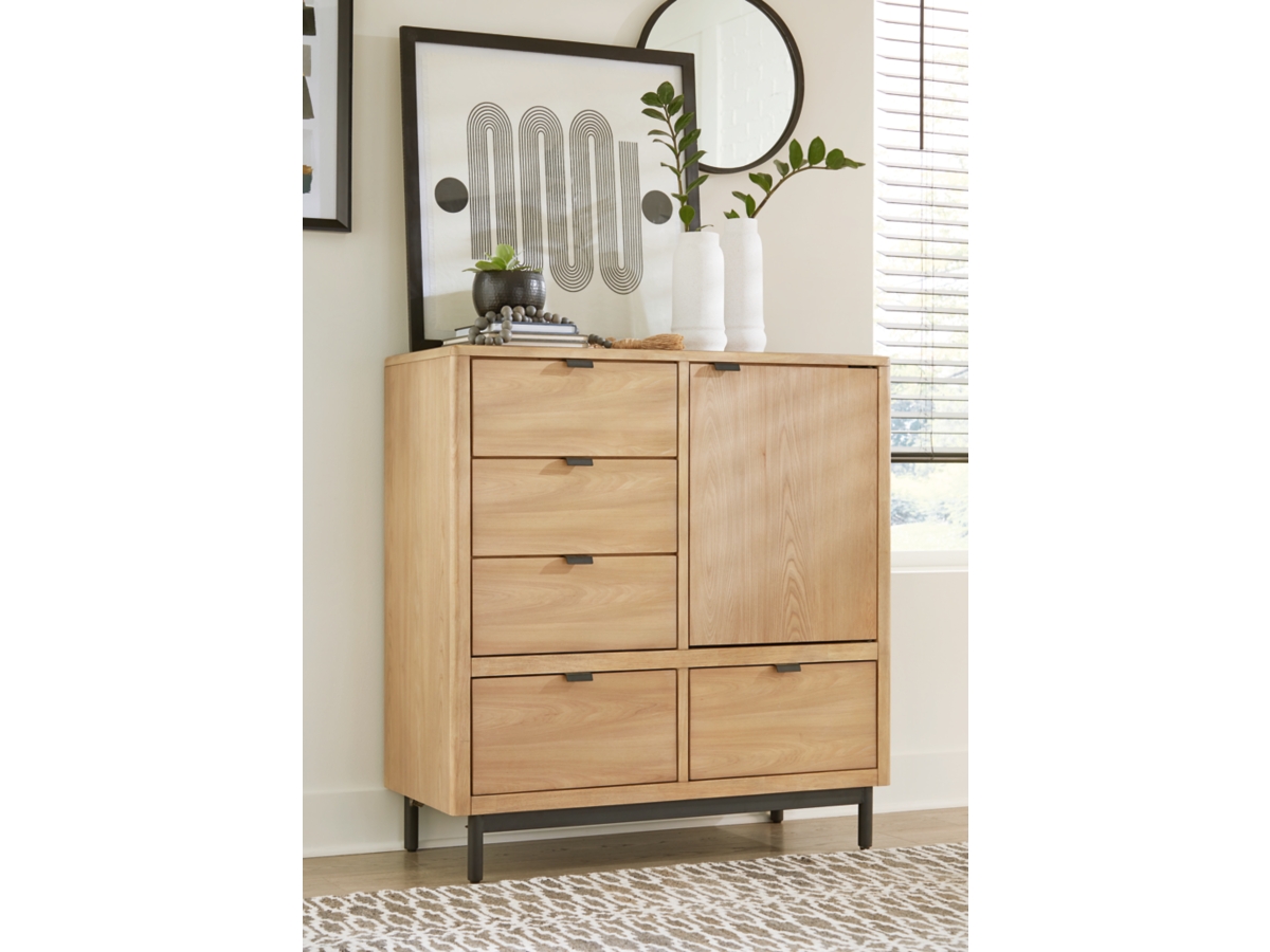 Freslowe Door Chest | Ashley