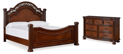Lavinton King Poster Bed with Dresser, Brown