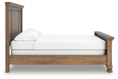 Vandenmore California King Panel Bed, Medium Brown, large
